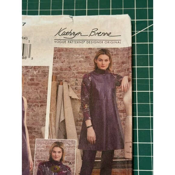 Vogue Patterns V9337 Kathryn Brenne Tunic & Pants Pattern ZZ Lrg-Xlg-Xxl - Picture 2 of 4